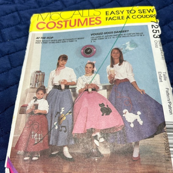 McCall 7253- 3-4-5-6-Kids Poodle Skirt Costume - our of print- uncut - Picture 6 of 7